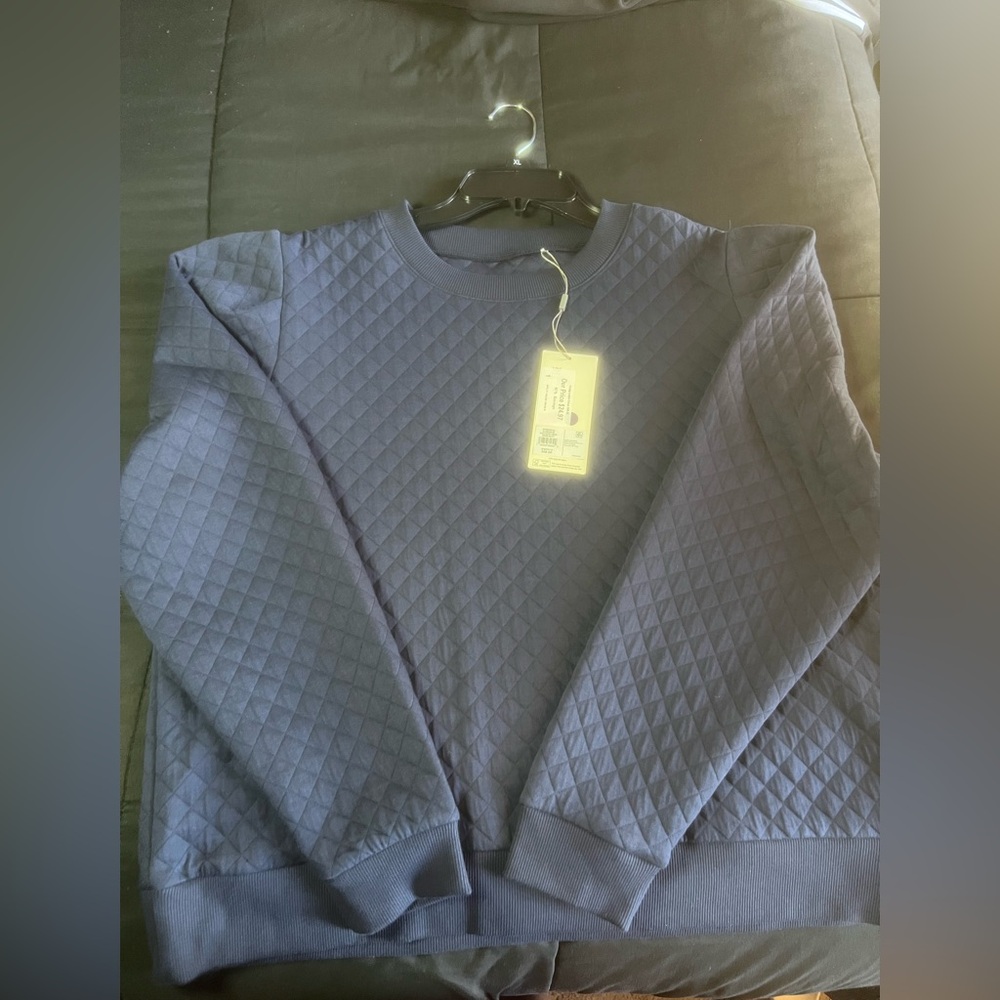 Women Walter Hagen Dark Navy and Cream Women's Pullover Crew - Picture 4 of 6